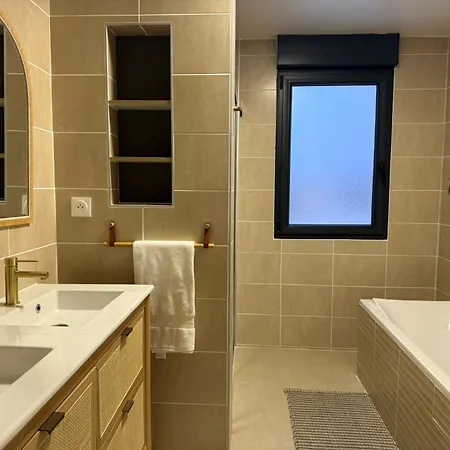 Villa Familiale 12Pers - 5 Chambres - Jardin 2000M2 - 20Min Honfleur Martainville (Eure)
