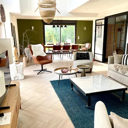 Villa Villa Familiale 12Pers - 5 Chambres - Jardin 2000M2 - 20Min Honfleur